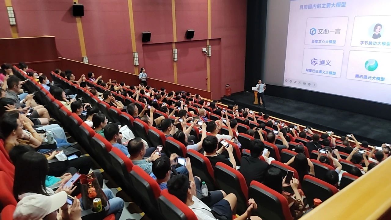 ����������AI����