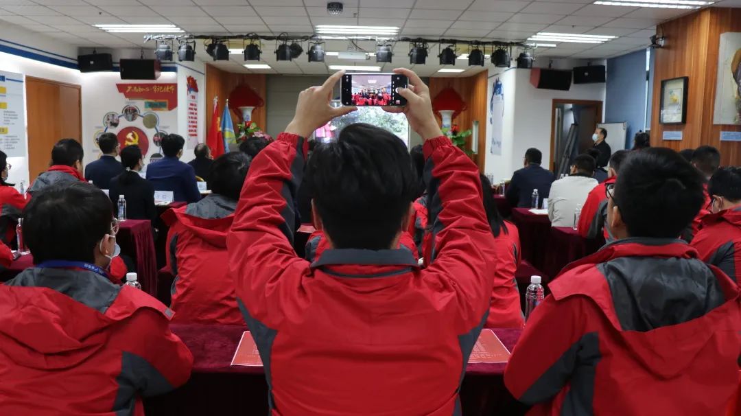 1675242055334597 1675242055334597