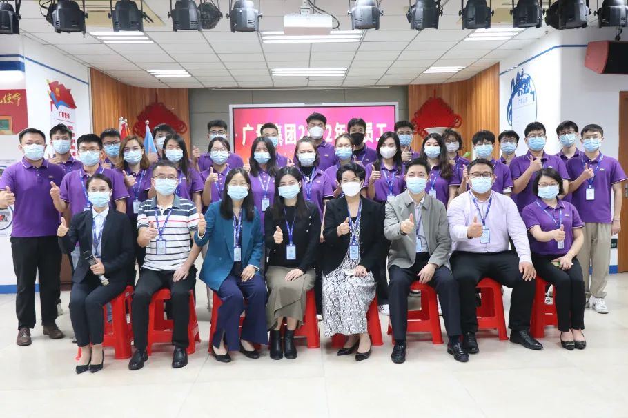 1675394471151522 1675394471151522